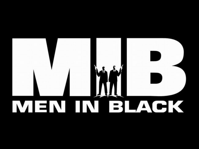 Film Alien Terbaik - Men in black (MIB)