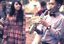 Videoklip SEIRING WAKTU BERJALAN – Pagi Itu Dibangku Taman