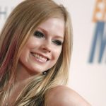 6 musisi yang kematiannya menggemparkan – avril lavigne