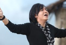 5 Penyanyi yang Bermasalah dengan Pita Suara 5-Penyanyi-yang-Bermasalah-dengan-Pita-Suara-(5)