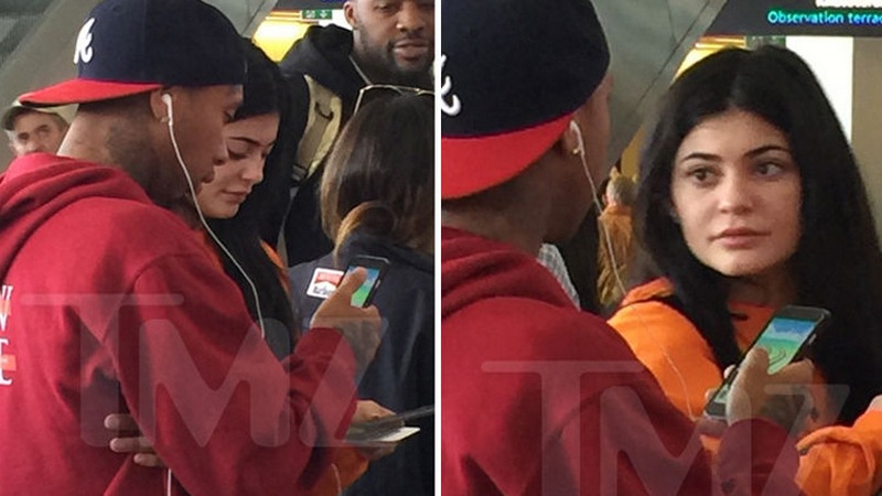 Artis-Dunia-ini-Juga-Bermain-Pokemon-Go-(4)