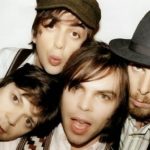 5-Band-Britpop-Terbaik-dan-Terkenal-di-Dunia-1