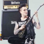 Synyster Gates 5 Gitaris Tercepat Dunia