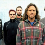 Hal-Mengejutkan-Selama-Konser-Yang-Menggegerkan-Penonton-3