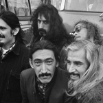 Hal-Mengejutkan-Selama-Konser-Yang-Menggegerkan-Penonton-4