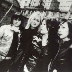 Hal-Mengejutkan-Selama-Konser-Yang-Menggegerkan-Penonton-8