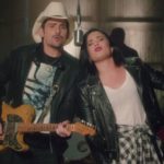 lagu olahraga Without a Fight – Brad Paisley & Demi Lovato