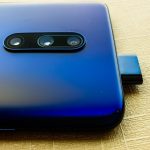 8 Smartphone Tanpa Kamera Depan 4