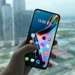 8 Smartphone Tanpa Kamera Depan 7