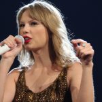 8 Musisi Yang Paling Banyak Beramal1