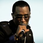 8 Musisi Yang Paling Banyak Beramal6