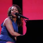 8 Musisi Yang Paling Banyak Beramal8